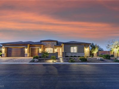 8411 S Cimarron Rd, Las Vegas, NV, 89113