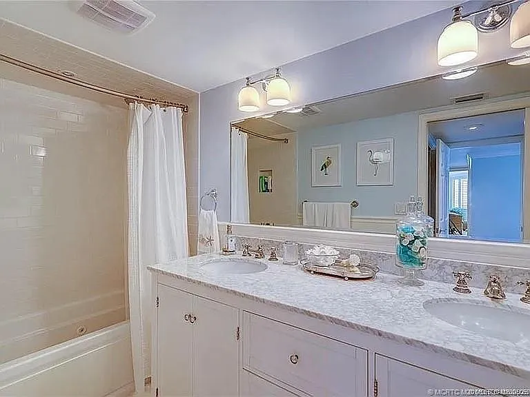 2375 NE Ocean Blvd #104 — Photo 9