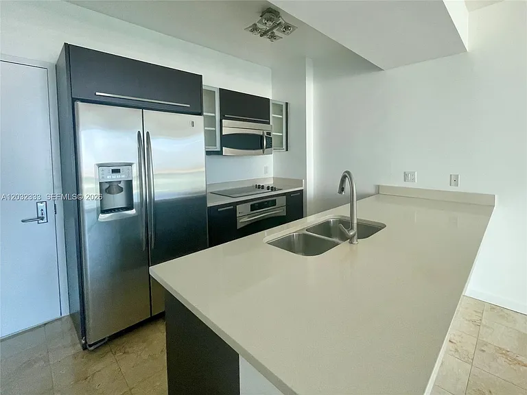333 NE 24th St #1607 — Photo 9