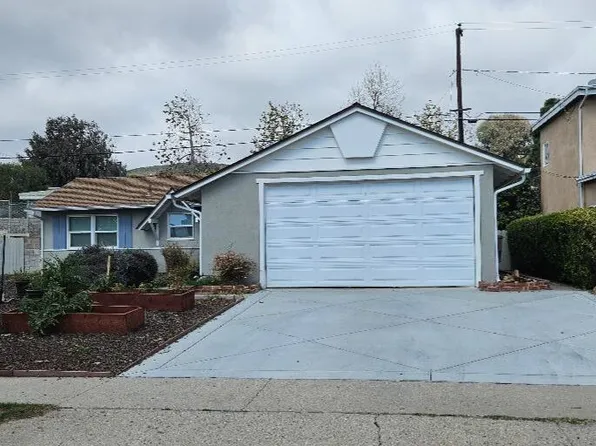 6005 Sutter St, Ventura, CA 93003