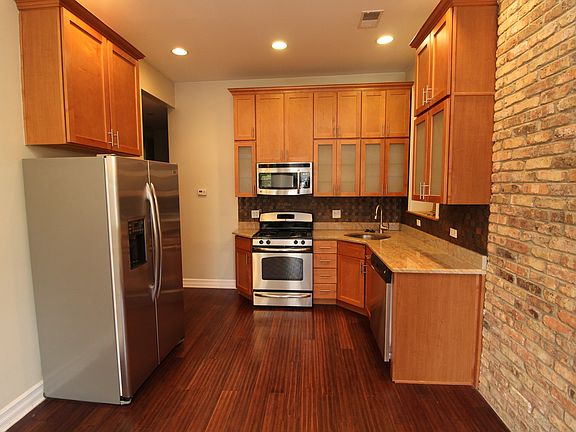 4th image of 1744 W Augusta Blvd APT 1
