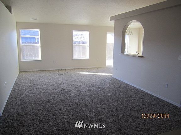 3rd image of 718 N Penrose Street