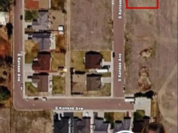 15 S Kansas Ave, Guernsey, WY 82214