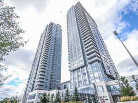 255 Village Green Sq