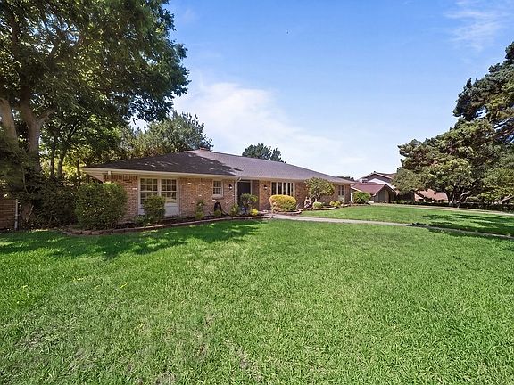 4th image of 3721 Wosley Dr