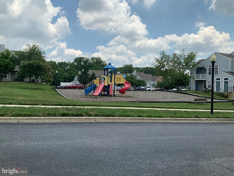 8750 Cumbria Ct #C — Photo 18