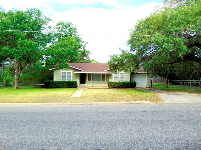 1st image of 1715 Cody Dr