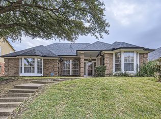 2008 Spring Mills Rd, Mesquite, TX 75181