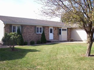 1433 Rich Ln, Mt Zion, IL