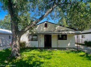 7542 Arcola St, Westland, MI 48185