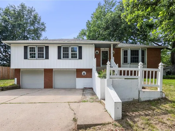 5236 N Virginia Ave, Kansas City, MO 64118