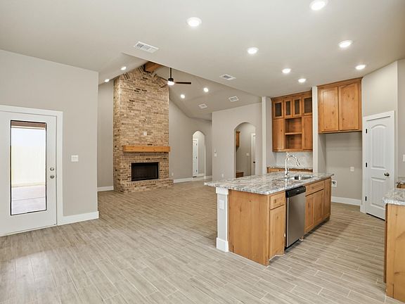 5th image of 612 14th St