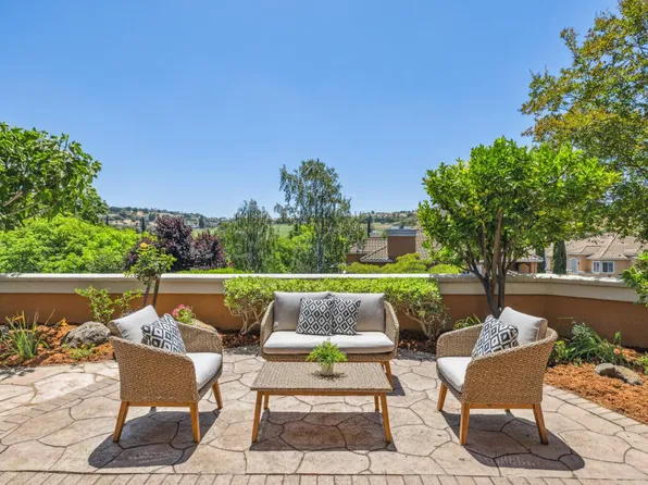 5365 Silver Knoll Ct, San Jose, CA 95138