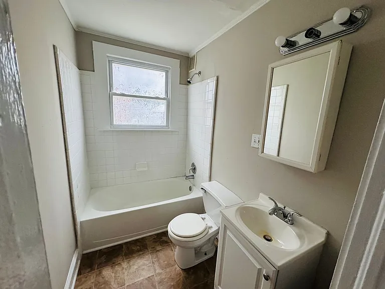 317 West Blvd #1 — Photo 4