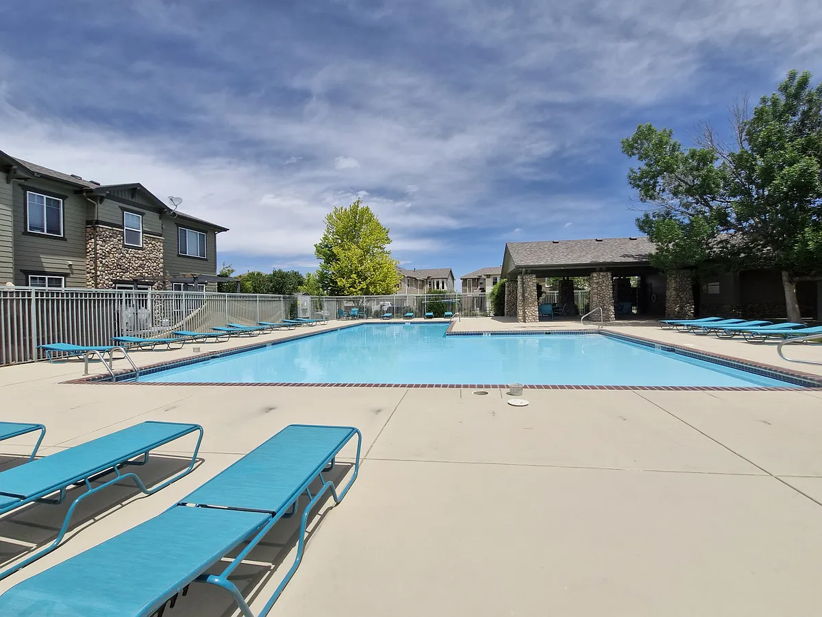 Building Photo - 12963 Grant Cir E #A