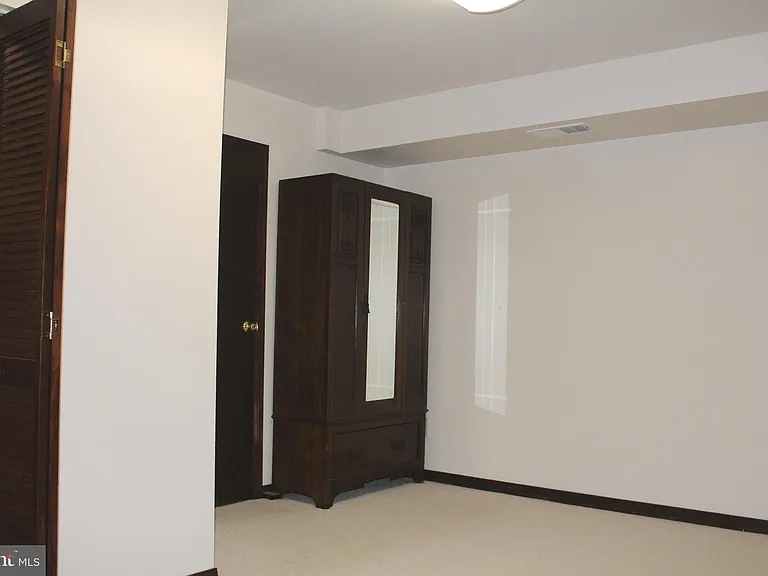 5414 Southport Ln — Photo 16