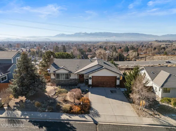 1733 Golddust Dr, Sparks, NV 89436