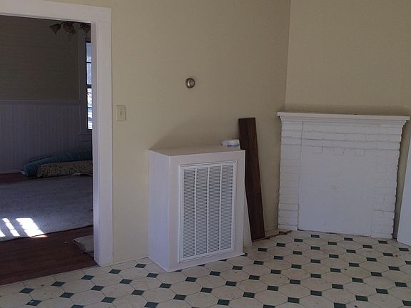 5th image of 208 Player St