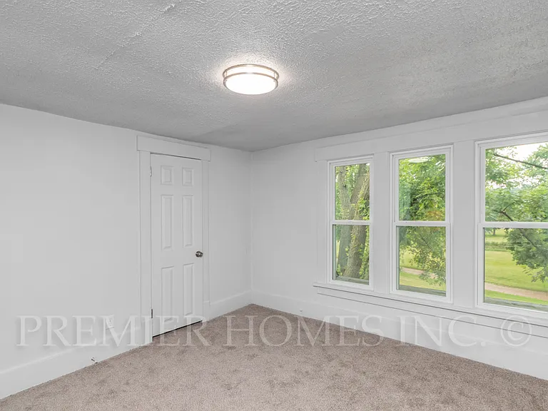 415 Elgin Ave NW — Photo 19