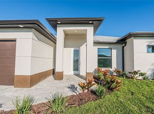 127 NW 26th Ave, Cape Coral, FL 33993