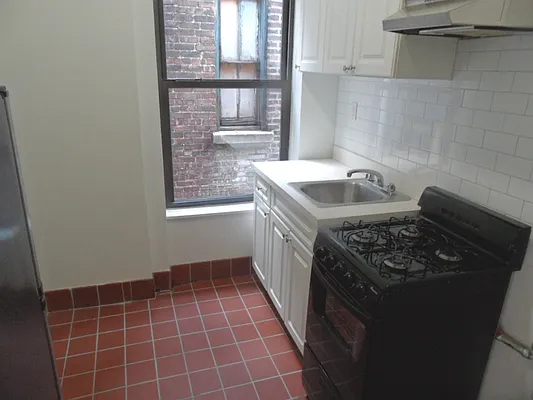 Rented by City Connections Realty | media 13