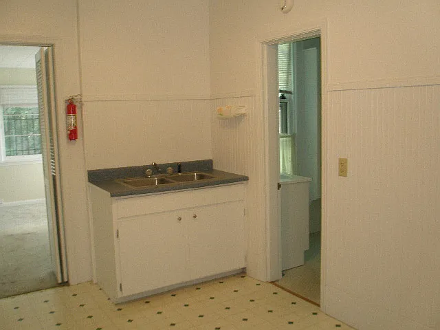 1030 W Main St #1 — Photo 4