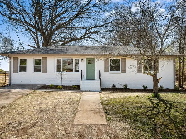 46 Echols Dr, Greenville, SC 29605