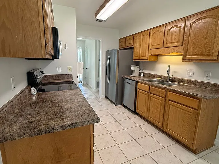 50 Emory St — Photo 15
