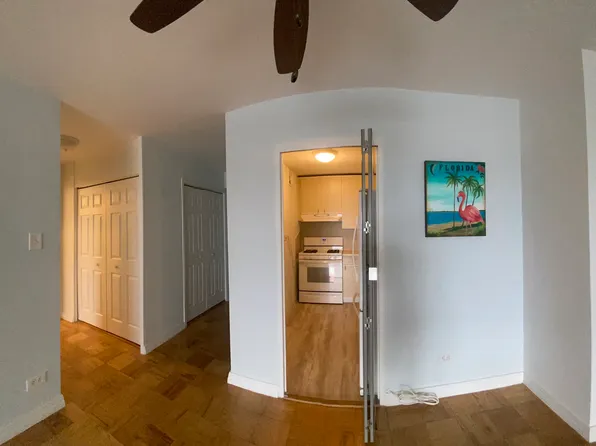 61-20 Grand Central Parkway image 12 of 14