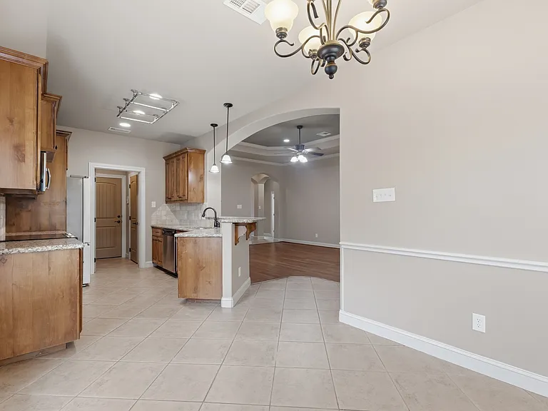 144 Roucourt Loop — Photo 9