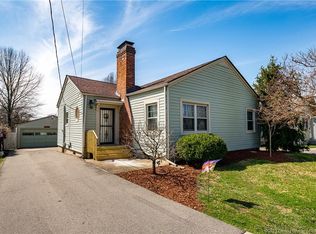 1725 McDonald Ln, New Albany, IN 47150