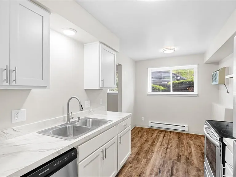 2342 Aurelius Rd — Photo 18