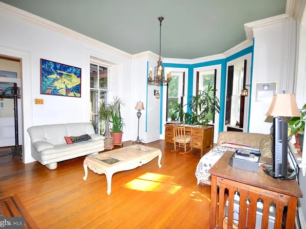 508 E Locust Ave, Philadelphia, PA 19144