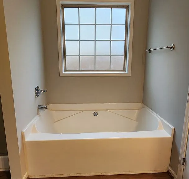 4525 Village Ct — Photo 10