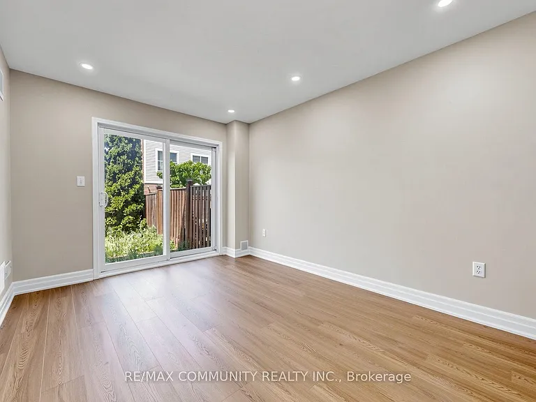 10 Red Fox Pl — Photo 36