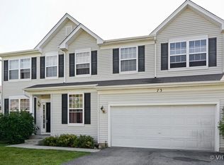 73 Brentwood Dr, Gilberts, IL 60136