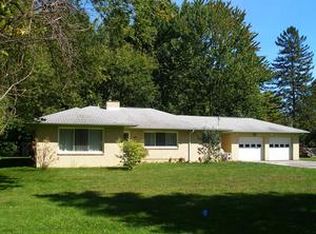 3347 Hidden Rd, Bay City, MI 48706