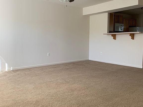 2nd image of 203 Merrill Ct