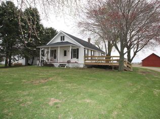 340 Goble Rd, Earlville, IL 60518