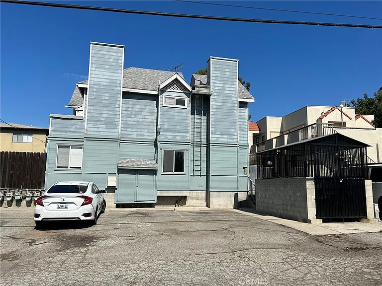 1211 Huntington Dr #H — Photo 13