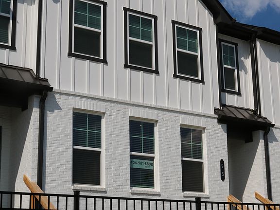 Exterior Front View