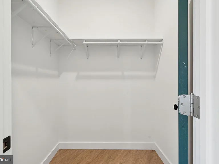 4181 Mantua Ave #6 — Photo 15