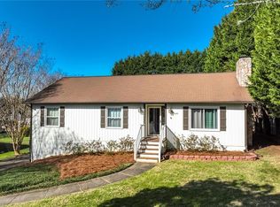 440 Lynhaven Dr, Winston Salem, NC 27104