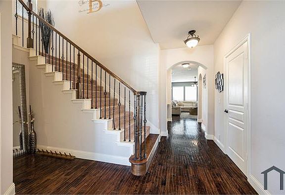 5th image of 1716 Grady Ln