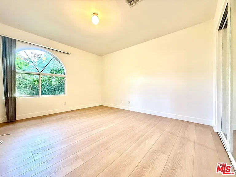 27205 Avenida Quintana — Photo 13