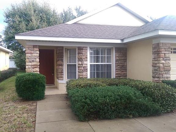 3rd image of 33418 Irongate Dr