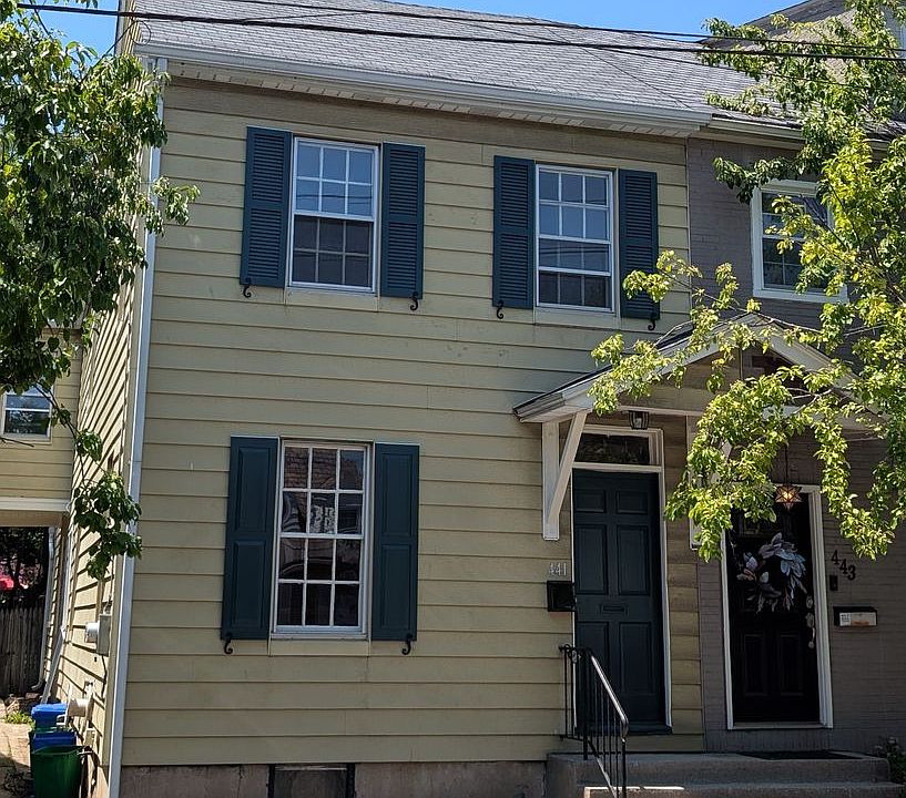 1st image of 441 Linden St