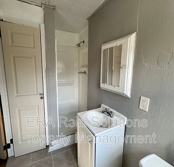 723 Sycamore St #2 — Photo 2