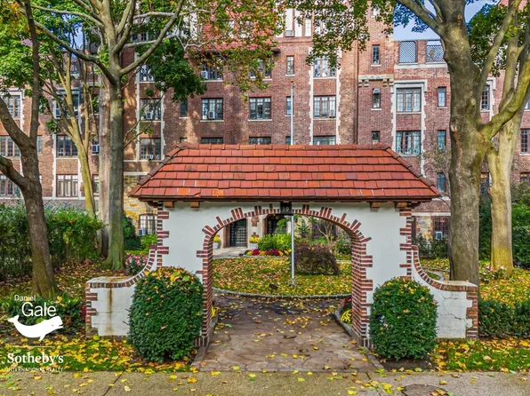 10 Holder Place image 1 of 31