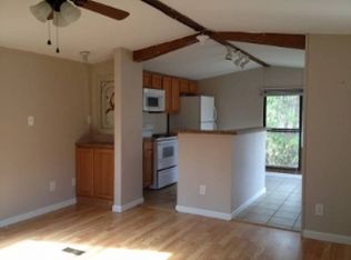 10734 Calvey Hills Rd, Catawissa, MO 63015